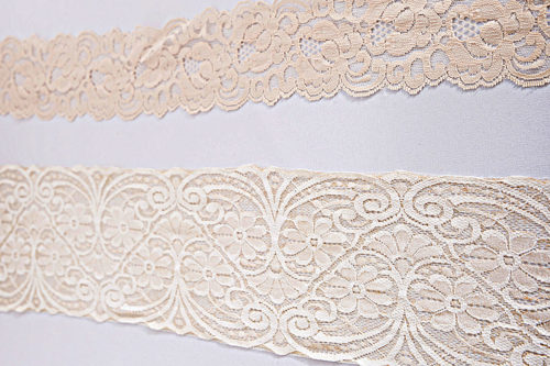 Dentelle ivoire
